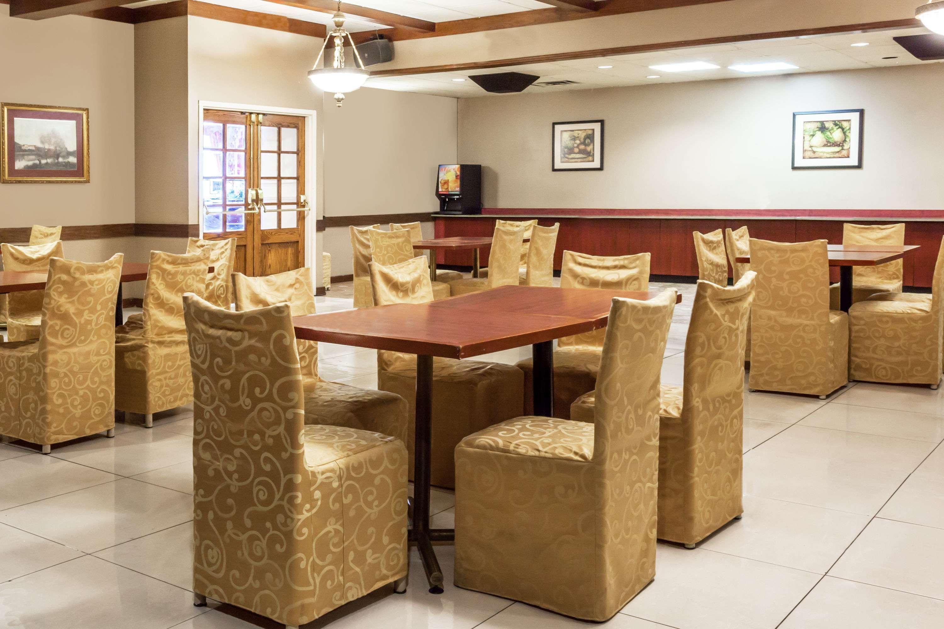 Toronto East Inn Εξωτερικό φωτογραφία